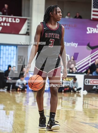 Thumbnail 2 in Bishop O'Connell vs. Cardinal Ritter College Prep (Spalding Hoophall Classic) photogallery.