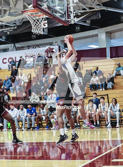Thumbnail 3 in Bishop O'Connell vs. Cardinal Ritter College Prep (Spalding Hoophall Classic) photogallery.
