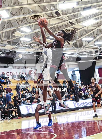 Thumbnail 2 in Bishop O'Connell vs. Cardinal Ritter College Prep (Spalding Hoophall Classic) photogallery.