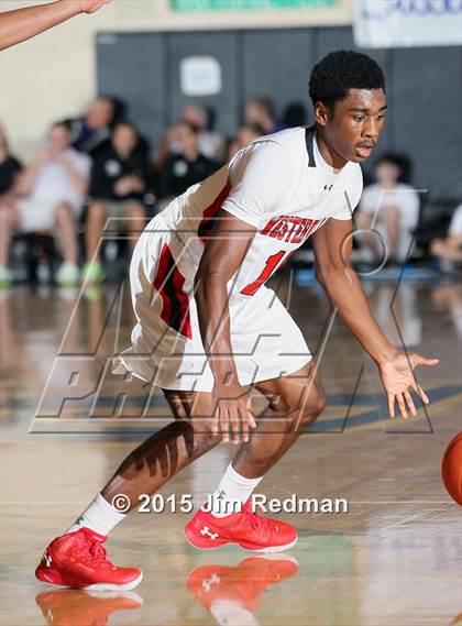 Thumbnail 1 in Montverde Academy vs Westerville South (City of Palms Classic) photogallery.