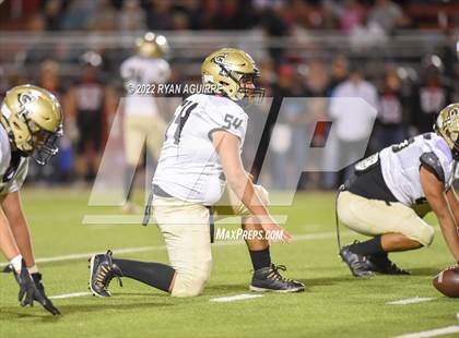 Thumbnail 2 in Shallowater vs. Lamesa (UIL 3A Bi-District Playoff) photogallery.