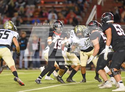Thumbnail 3 in Shallowater vs. Lamesa (UIL 3A Bi-District Playoff) photogallery.