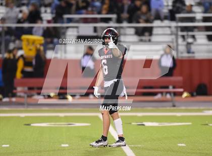 Thumbnail 2 in Shallowater vs. Lamesa (UIL 3A Bi-District Playoff) photogallery.