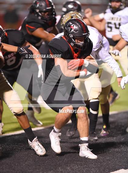 Thumbnail 3 in Shallowater vs. Lamesa (UIL 3A Bi-District Playoff) photogallery.