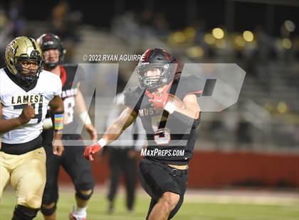 Thumbnail 2 in Shallowater vs. Lamesa (UIL 3A Bi-District Playoff) photogallery.