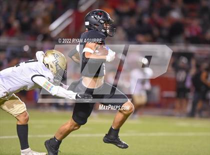 Thumbnail 3 in Shallowater vs. Lamesa (UIL 3A Bi-District Playoff) photogallery.