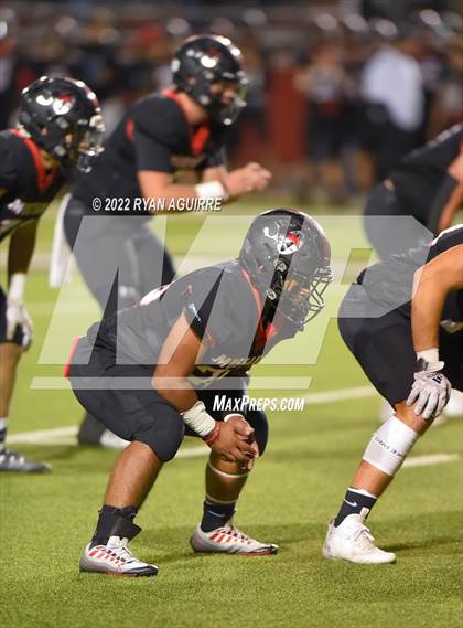 Thumbnail 3 in Shallowater vs. Lamesa (UIL 3A Bi-District Playoff) photogallery.