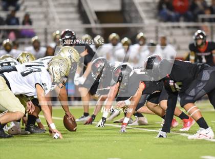 Thumbnail 1 in Shallowater vs. Lamesa (UIL 3A Bi-District Playoff) photogallery.