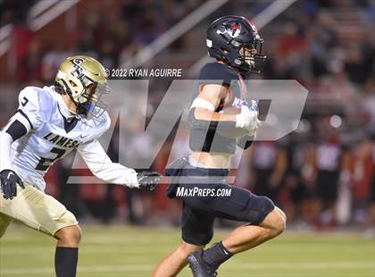 Thumbnail 1 in Shallowater vs. Lamesa (UIL 3A Bi-District Playoff) photogallery.