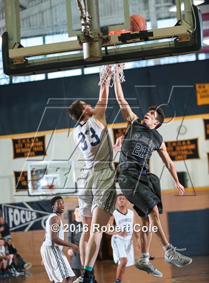 Thumbnail 3 in Kennedy Catholic vs. St. Joseph-by-the-Sea photogallery.