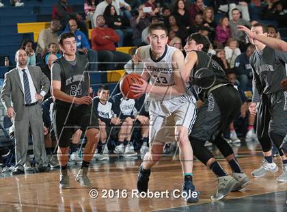 Thumbnail 2 in Kennedy Catholic vs. St. Joseph-by-the-Sea photogallery.
