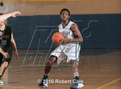 Thumbnail 3 in Kennedy Catholic vs. St. Joseph-by-the-Sea photogallery.