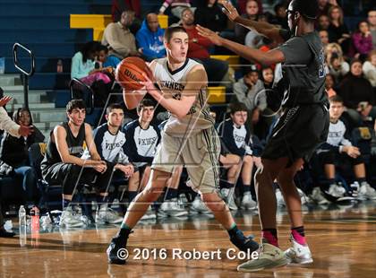 Thumbnail 3 in Kennedy Catholic vs. St. Joseph-by-the-Sea photogallery.