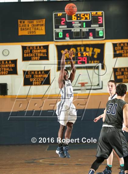 Thumbnail 3 in Kennedy Catholic vs. St. Joseph-by-the-Sea photogallery.