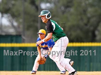 Thumbnail 3 in Spring vs Channelview (Gary Herrington Invitational) photogallery.