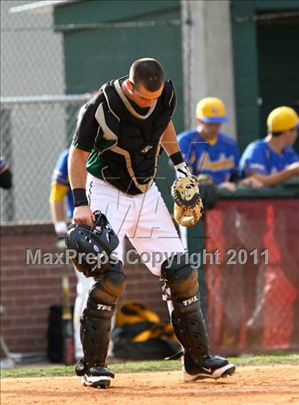 Thumbnail 1 in Spring vs Channelview (Gary Herrington Invitational) photogallery.
