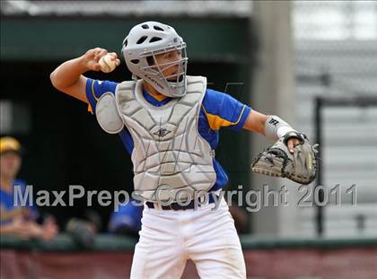 Thumbnail 2 in Spring vs Channelview (Gary Herrington Invitational) photogallery.
