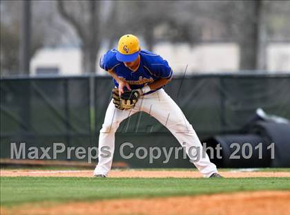 Thumbnail 3 in Spring vs Channelview (Gary Herrington Invitational) photogallery.