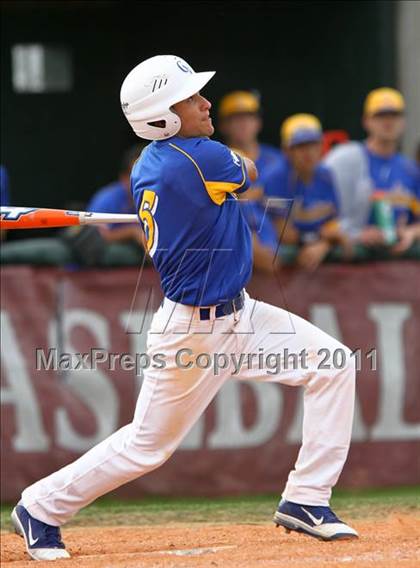 Thumbnail 2 in Spring vs Channelview (Gary Herrington Invitational) photogallery.