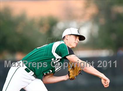 Thumbnail 2 in Spring vs Channelview (Gary Herrington Invitational) photogallery.