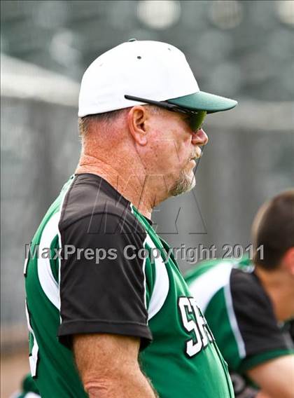 Thumbnail 2 in Spring vs Channelview (Gary Herrington Invitational) photogallery.