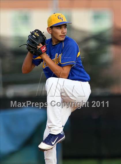 Thumbnail 1 in Spring vs Channelview (Gary Herrington Invitational) photogallery.
