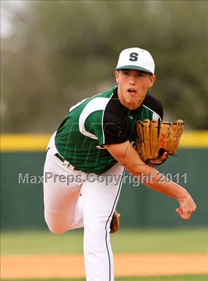Thumbnail 2 in Spring vs Channelview (Gary Herrington Invitational) photogallery.
