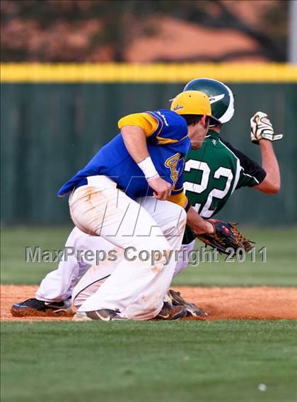 Thumbnail 2 in Spring vs Channelview (Gary Herrington Invitational) photogallery.