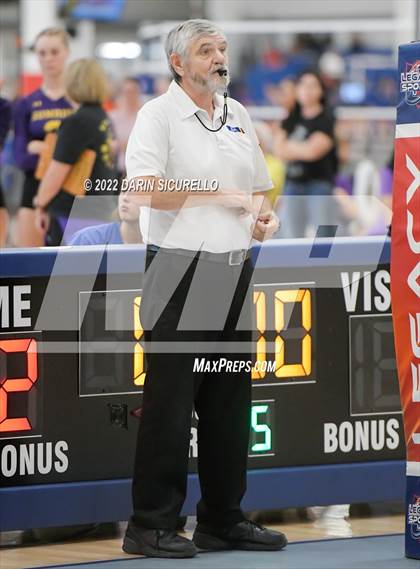 Thumbnail 1 in Bishop's vs. Shadow Ridge (Nike TOC Southwest) photogallery.
