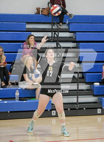 Thumbnail 1 in Bishop's vs. Shadow Ridge (Nike TOC Southwest) photogallery.