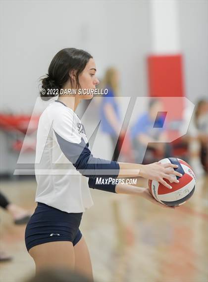 Thumbnail 2 in Bishop's vs. Shadow Ridge (Nike TOC Southwest) photogallery.