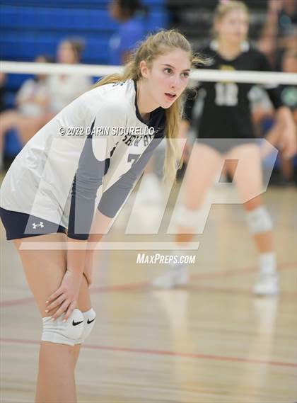 Thumbnail 1 in Bishop's vs. Shadow Ridge (Nike TOC Southwest) photogallery.