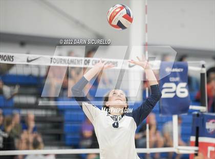 Thumbnail 2 in Bishop's vs. Shadow Ridge (Nike TOC Southwest) photogallery.