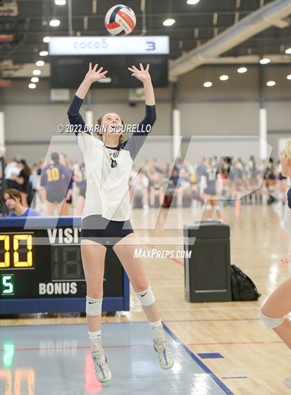 Thumbnail 3 in Bishop's vs. Shadow Ridge (Nike TOC Southwest) photogallery.