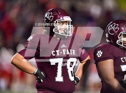 Thumbnail 3 in Katy @ Cy-Fair (UIL 6A Division 1 Region 3 Area Playoff) photogallery.