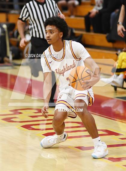 Thumbnail 3 in Cerritos @ Highland (CIF Division 4AA Quarterfinal) photogallery.