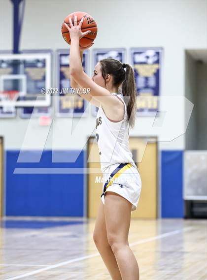 Thumbnail 1 in Stephenville Faith @ Weatherford Christian photogallery.