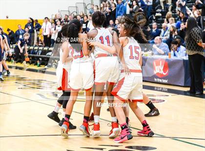 Thumbnail 1 in Bellarmine-Jefferson vs. Chadwick (CIF-SS D5A Final) photogallery.