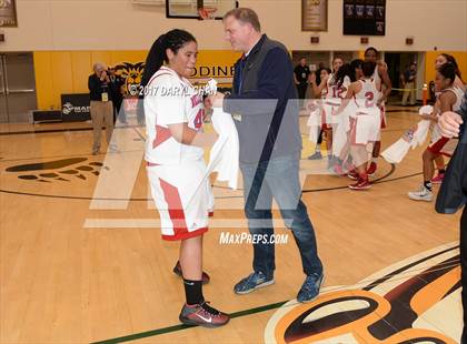 Thumbnail 1 in Bellarmine-Jefferson vs. Chadwick (CIF-SS D5A Final) photogallery.