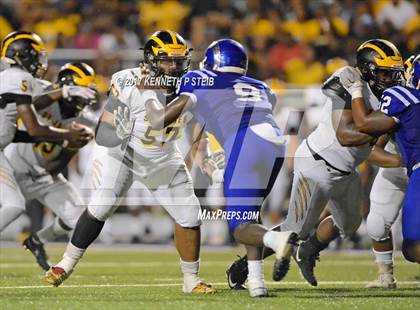 Thumbnail 1 in St. James @ West St. John photogallery.