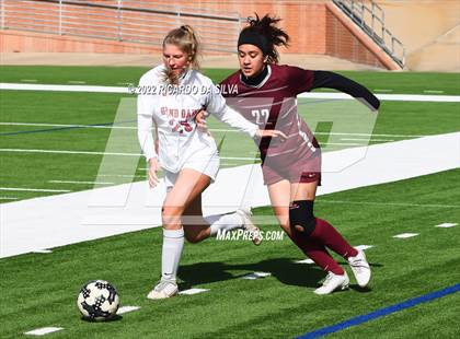 Thumbnail 3 in Fort Bend Kempner vs Grand Oaks (I10 Shootout) photogallery.