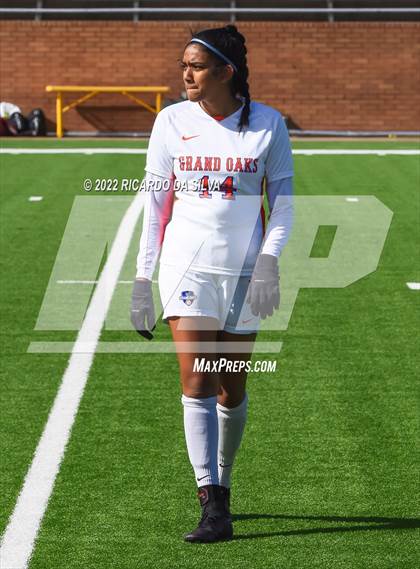 Thumbnail 3 in Fort Bend Kempner vs Grand Oaks (I10 Shootout) photogallery.