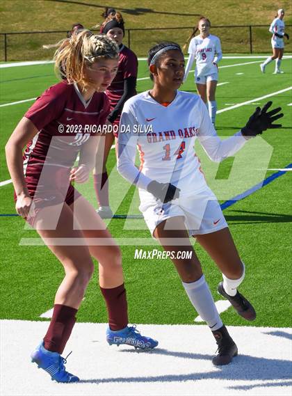 Thumbnail 3 in Fort Bend Kempner vs Grand Oaks (I10 Shootout) photogallery.