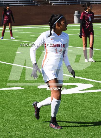 Thumbnail 3 in Fort Bend Kempner vs Grand Oaks (I10 Shootout) photogallery.