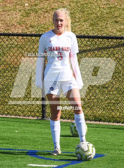 Thumbnail 3 in Fort Bend Kempner vs Grand Oaks (I10 Shootout) photogallery.