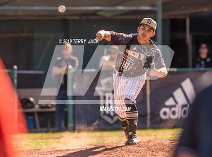 Thumbnail 3 in Mater Dei @ Servite photogallery.