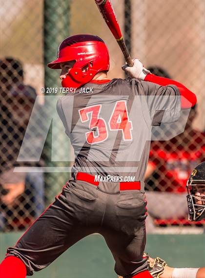 Thumbnail 2 in Mater Dei @ Servite photogallery.