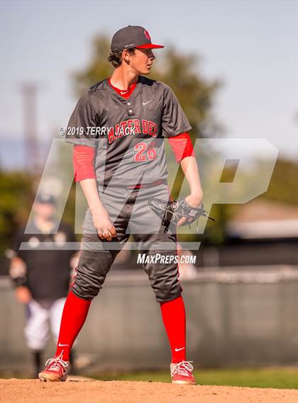 Thumbnail 3 in Mater Dei @ Servite photogallery.