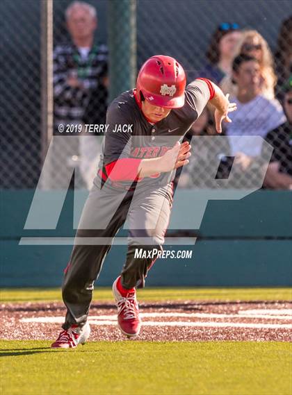 Thumbnail 2 in Mater Dei @ Servite photogallery.