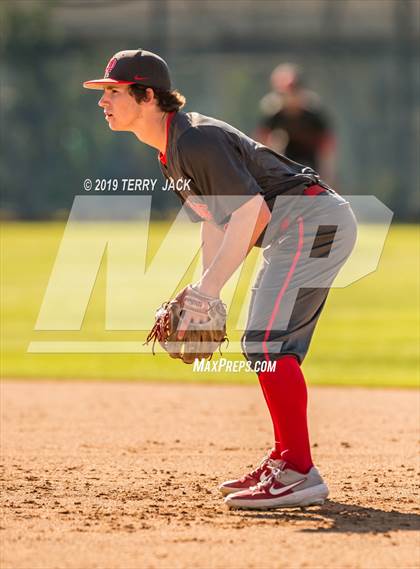 Thumbnail 2 in Mater Dei @ Servite photogallery.